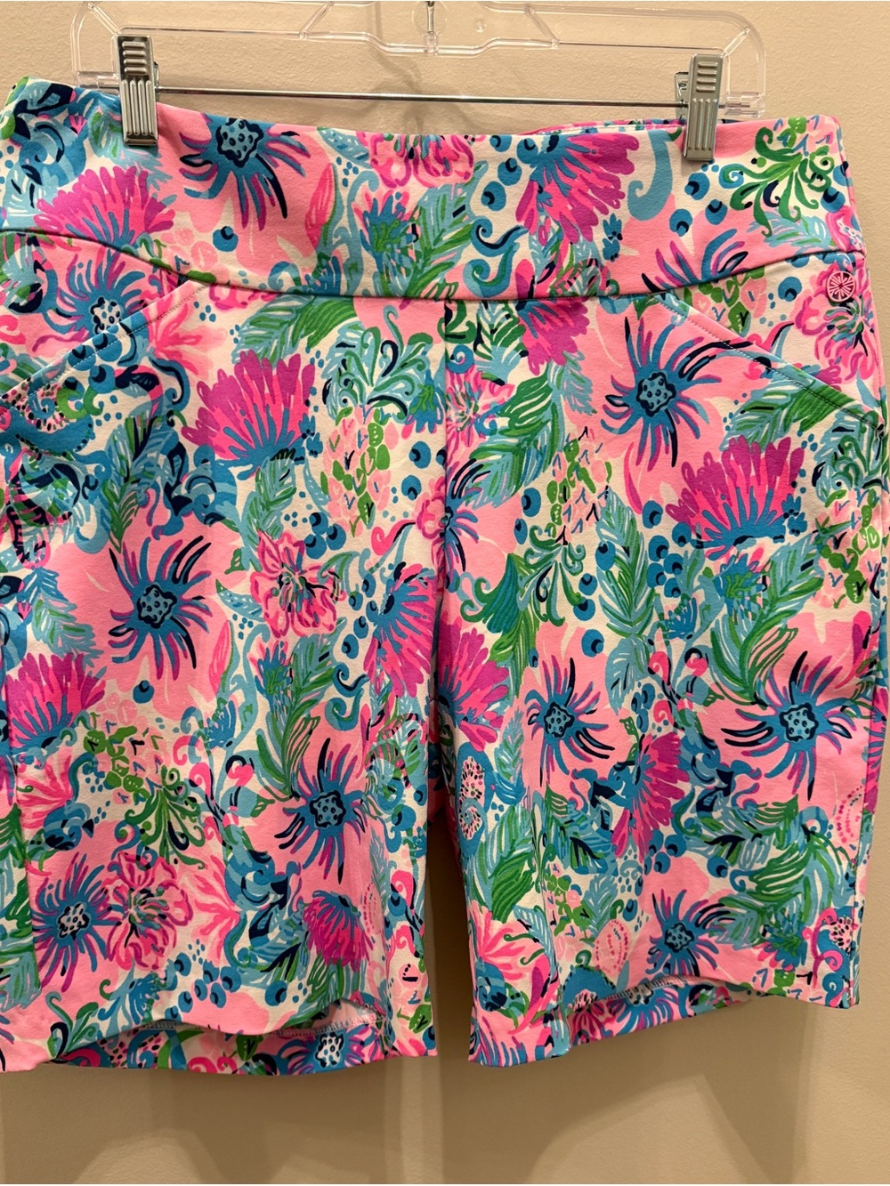 Lilly Pulitzer Pink Floral Print Stretch Bermuda Shorts